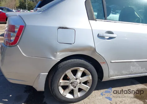 2008 Nissan Sentra 2.0Sl from USA, damaged, VIN 3N1AB61E18L649299